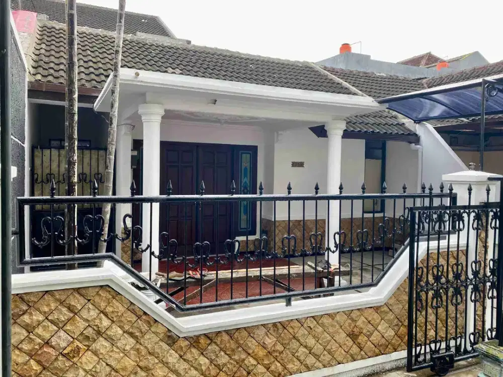 Disewakan rumah besar di Sawojajar lokasi dekat Pom bensin Sulfat dan exit tol.