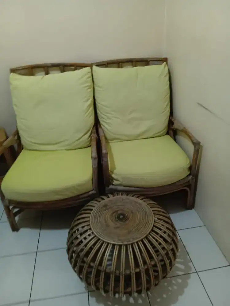 Kursi rotan balkon / outdoor