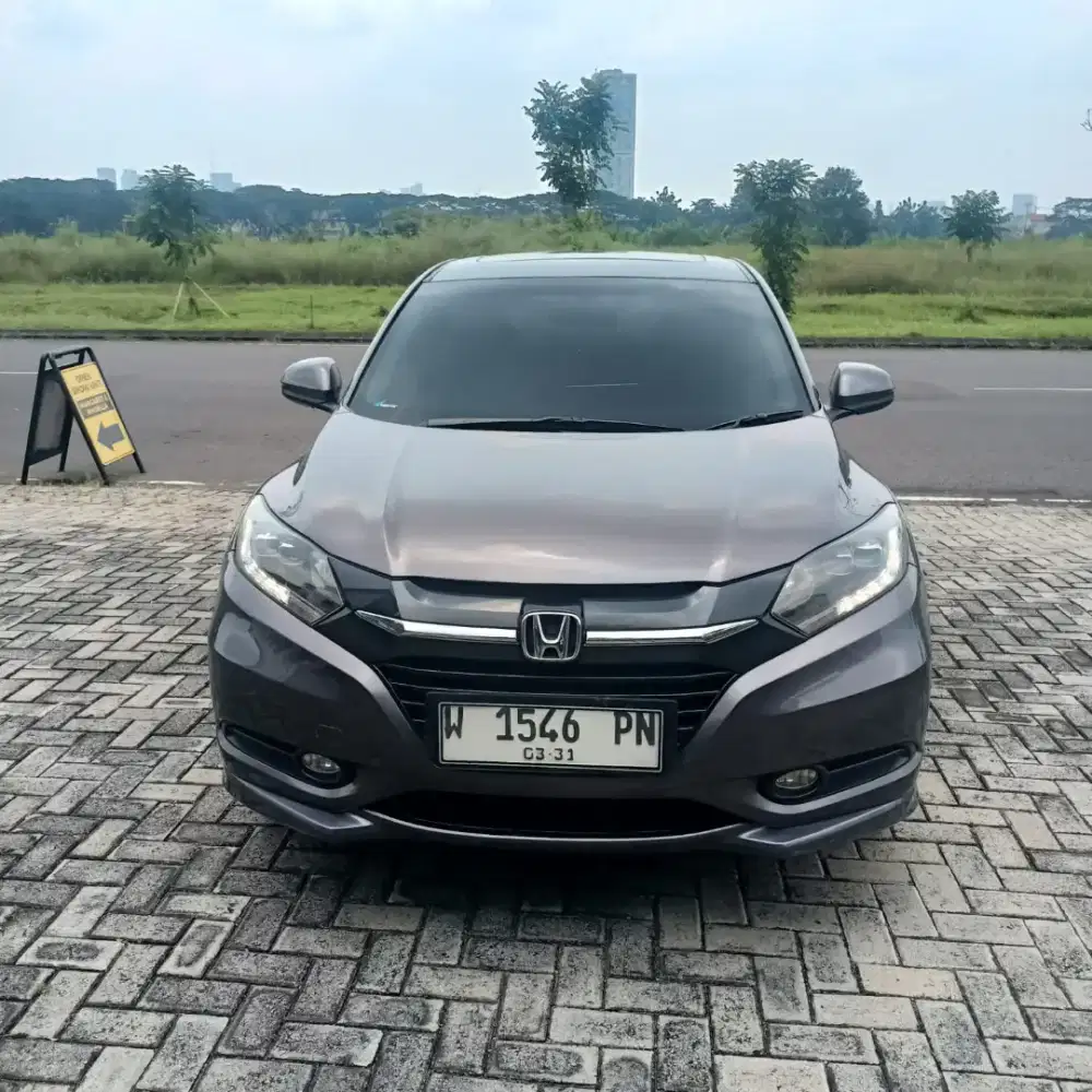 Honda HRV prestige 1.8 RS sunroof a/t 2017 bisa kredit