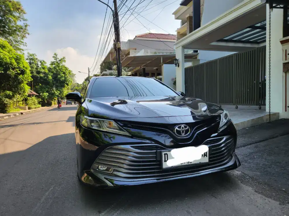 Dijual Camry v at 2020