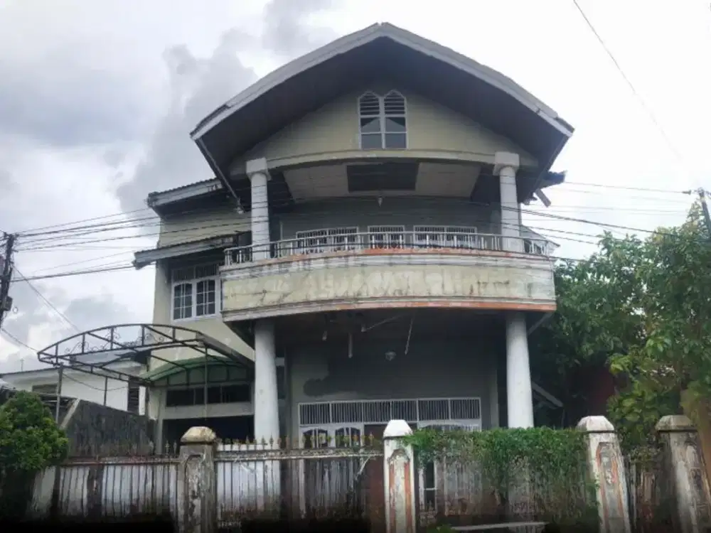 Dijual Rumah Makassar sekitar Jalan Sunu, Jl Datuk Ditiro, Jl Datuk Patimang
