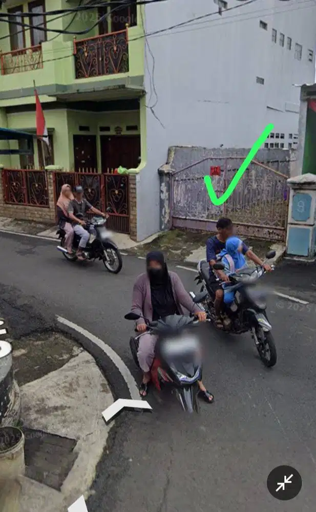 Rumah Strategis dekat TMII Pasar Induk Kramat Jatiti