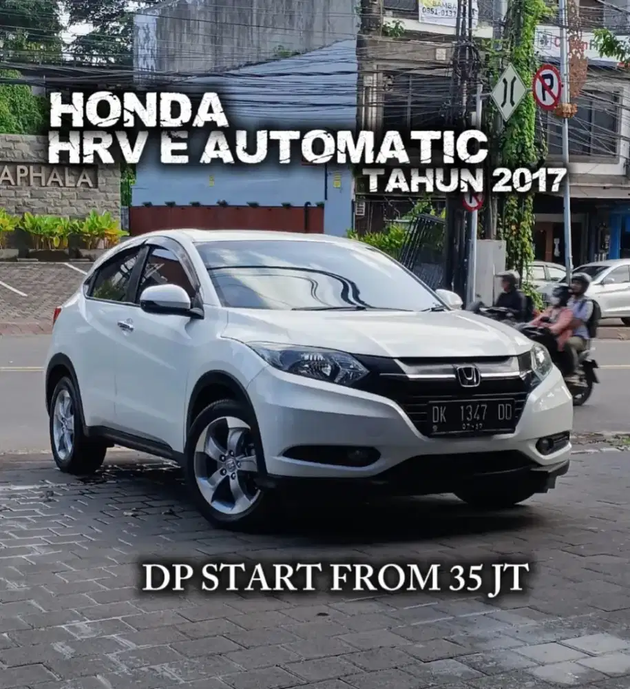 HONDA HR-V E CVT 2017 asli Bali Tangan pertama