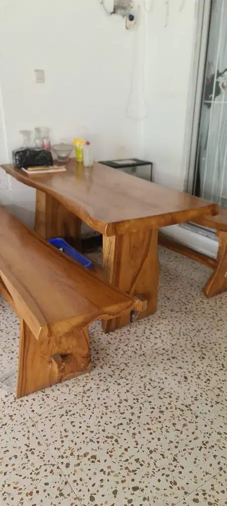meja dan kursi satu set jati asli