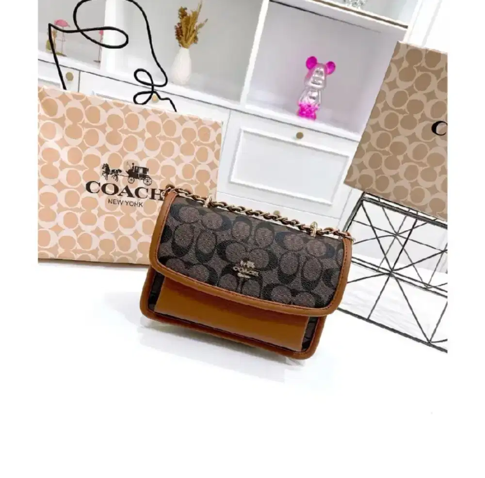 TAS SELEMPANG COACH SIGNATURE SHOULDERBAG WANITA IMPORT