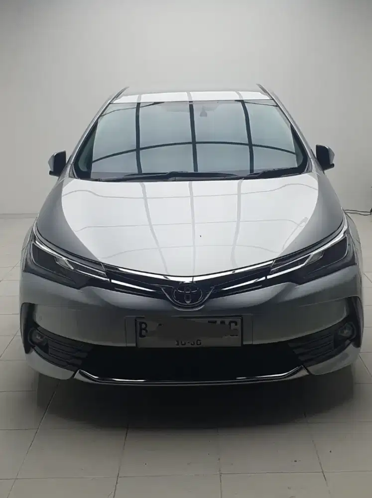 Toyota Altis V 2018