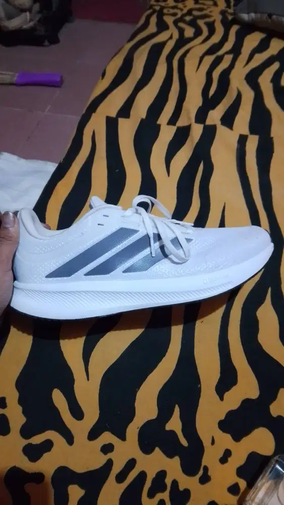 adidas runblaze m (putih)