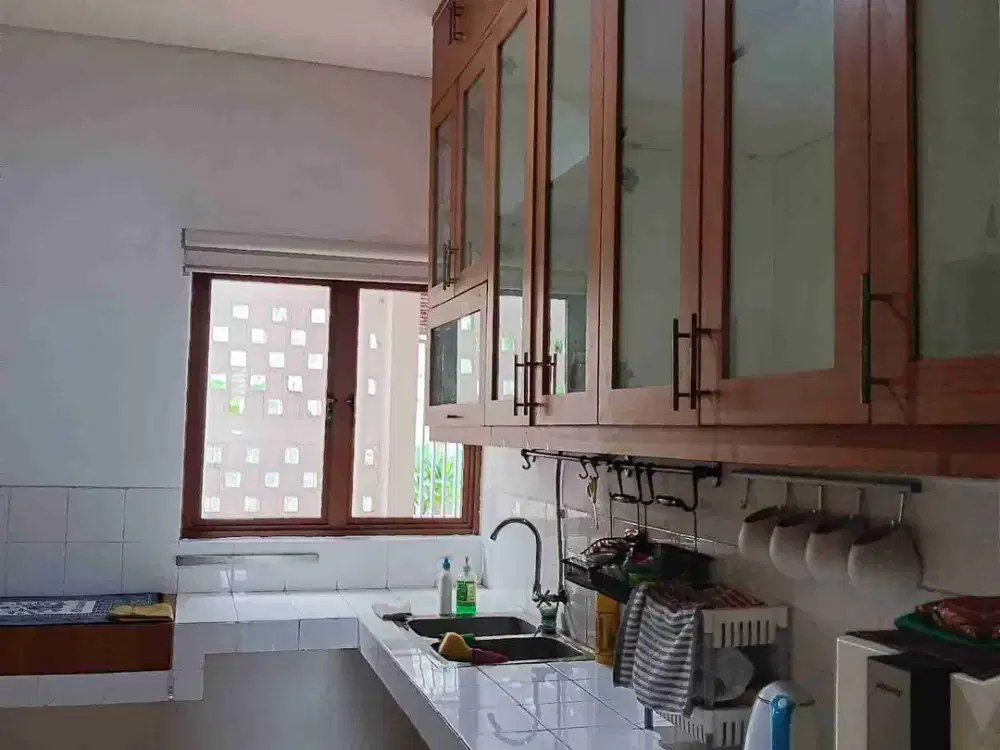 Rumah Semi Furnished lebar 9 Cluster Cassia JGC Siap Huni Bisa KPR area depan JGC