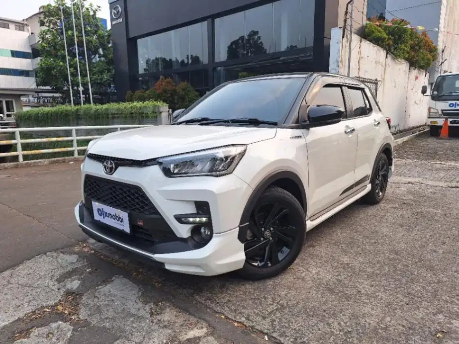 DP Murah Toyota Raize Like New 1.0 GR Sport Two Tone Bensin-AT 2022