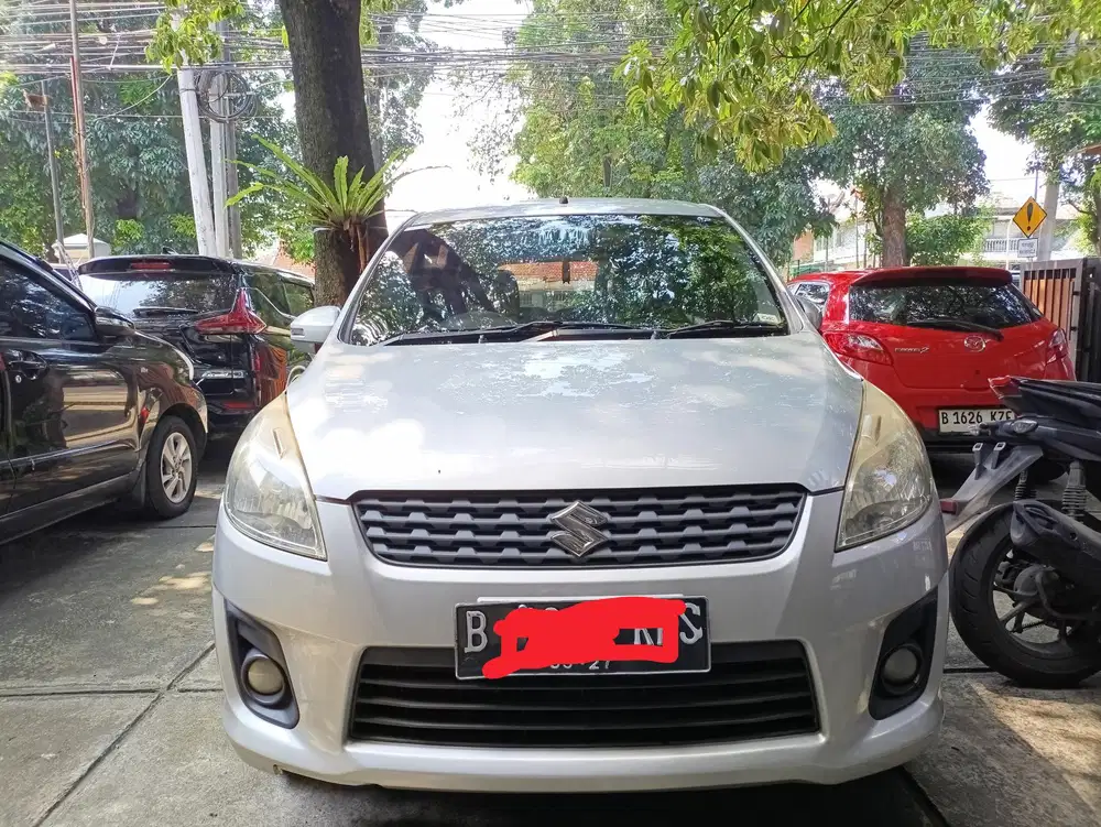 Suzuki Ertiga 2012 Bensin