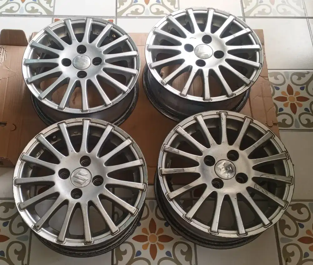 Velg mobil OEM Karimun wagon r GS R14