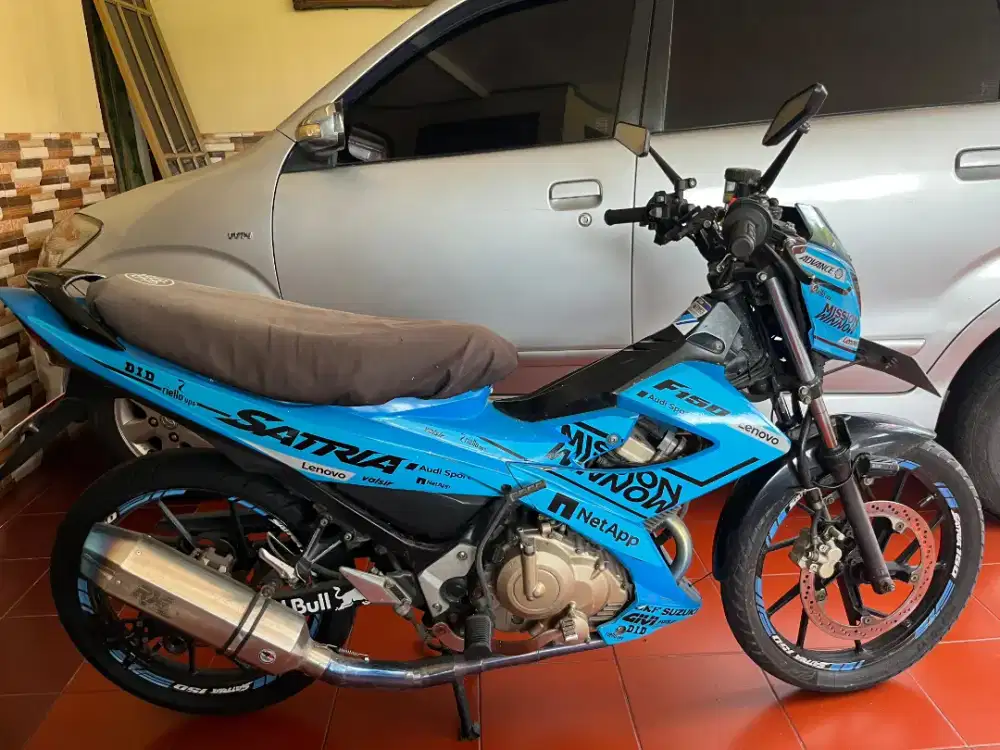 Satria f 2015, plat B depok, surat lengap ,pajak hidup