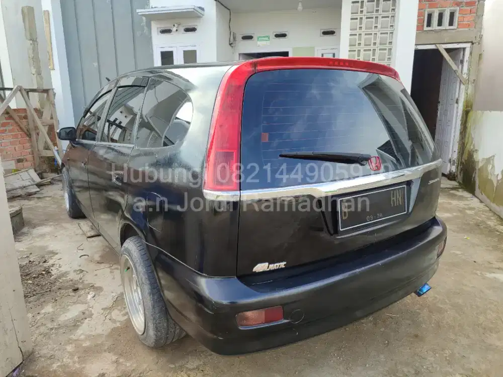 Honda Stream 1.7 Matic