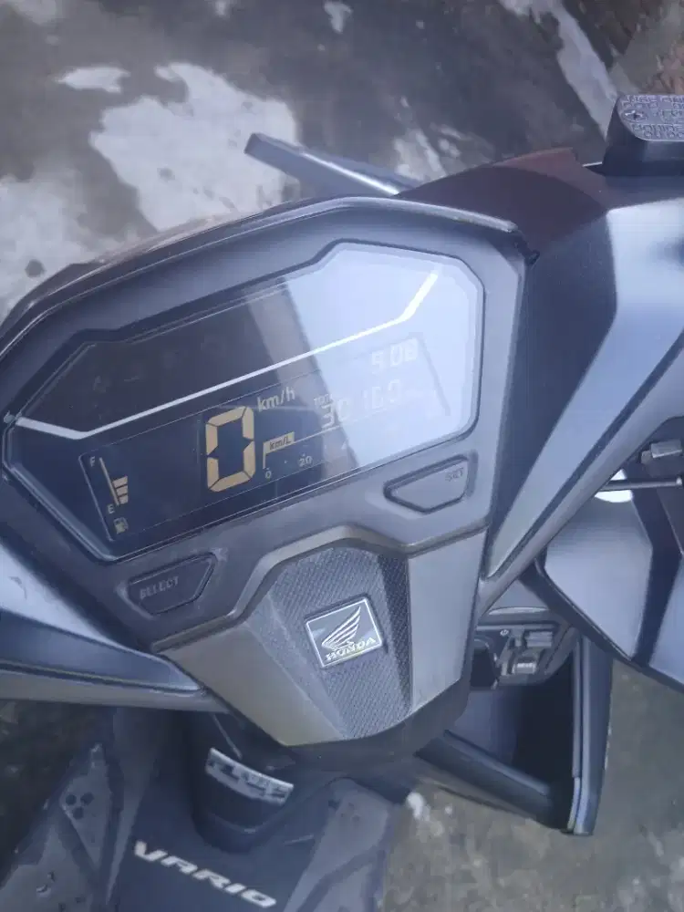 Vario 150 iss cbs keyless 2020 istimewa
