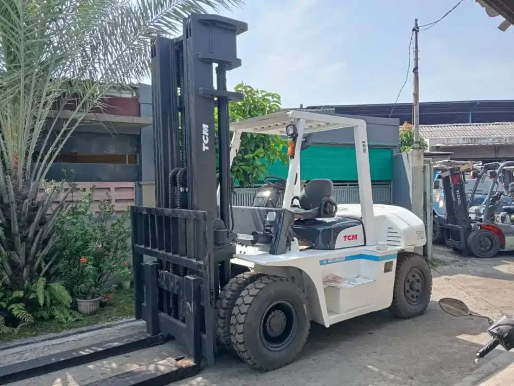 Forklift TCM 7 Ton,Tiang Threelift 6 Meter,Matic,Isuzu 6BG1,Tahun 2019