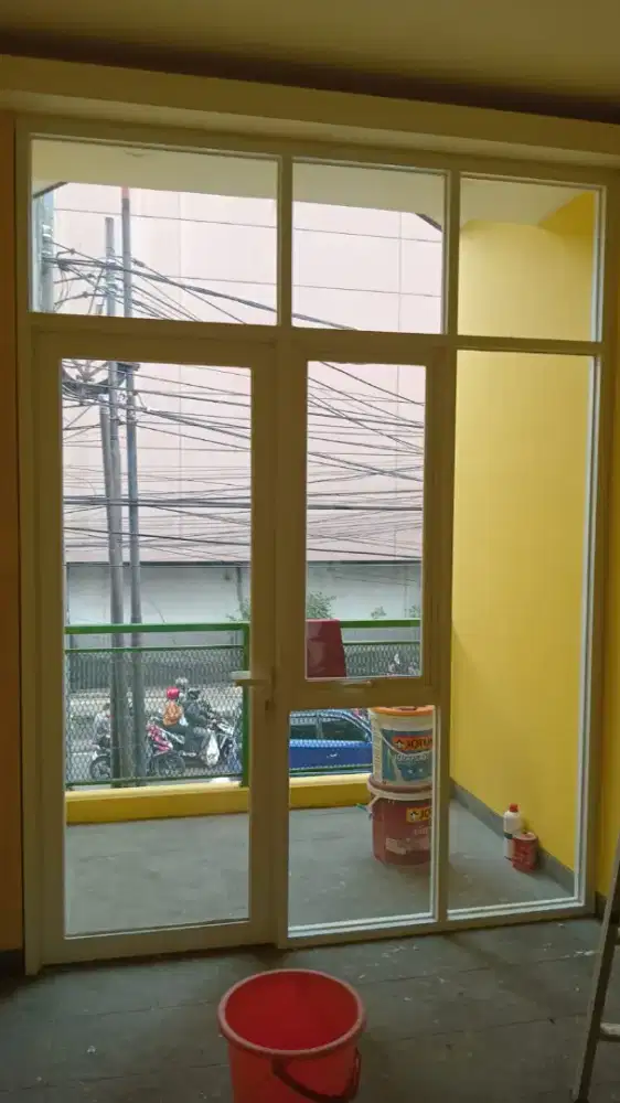 Rumah toko pusat kota