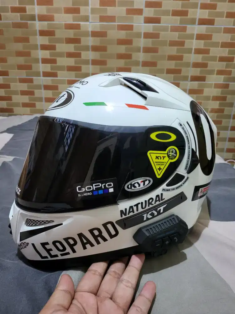 Helm KYT Leopard Edition - Mulus Like a New!!