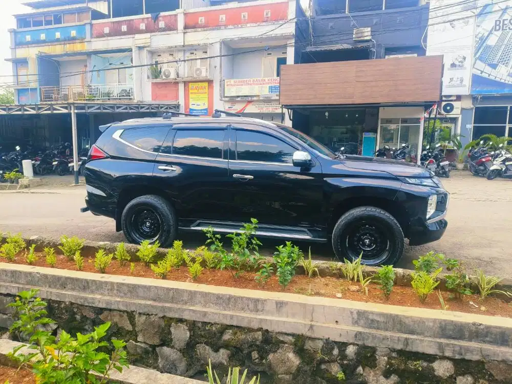 PAJERO SPORT 2.4L DAKAR TAHUN 2022