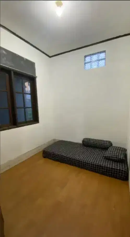 Kost Kranji Bekasi, 1-5  menit ke pasar, ke tol dan stasiun kereta