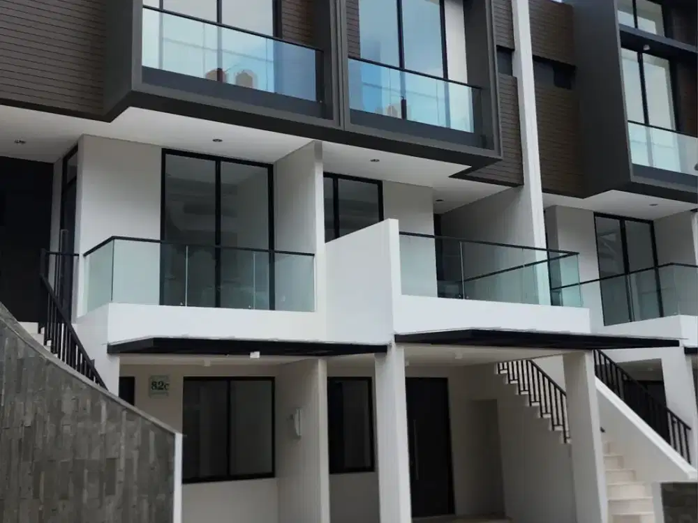 Disewa Rumah Harmony PIK 3Lt Furnished Uk 5x12.5 m2 at Jakarta Utara