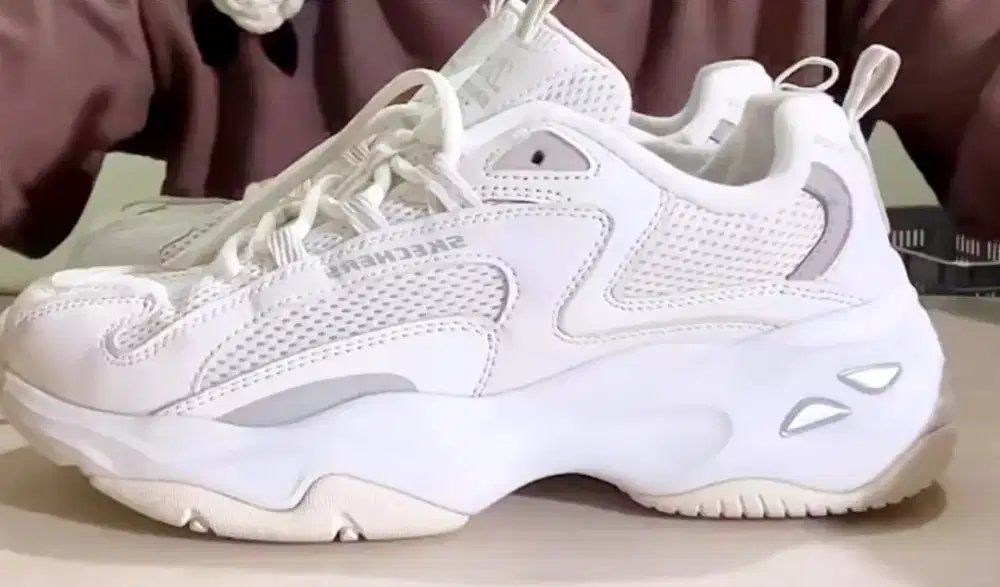 Sepatu anak remaja skechers d'lites size 36 insole 23,5cm Goodyear