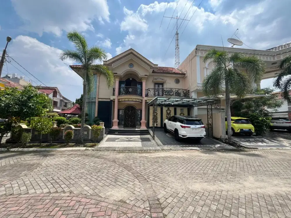 DIJUAL RUMAH MEWAH FULL FURNISH GRAND GARDEN CELENTANG PALEMBANG – Ada Kolam Renang!