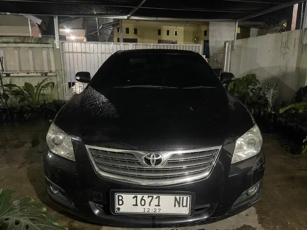 Toyota camry v 2.4