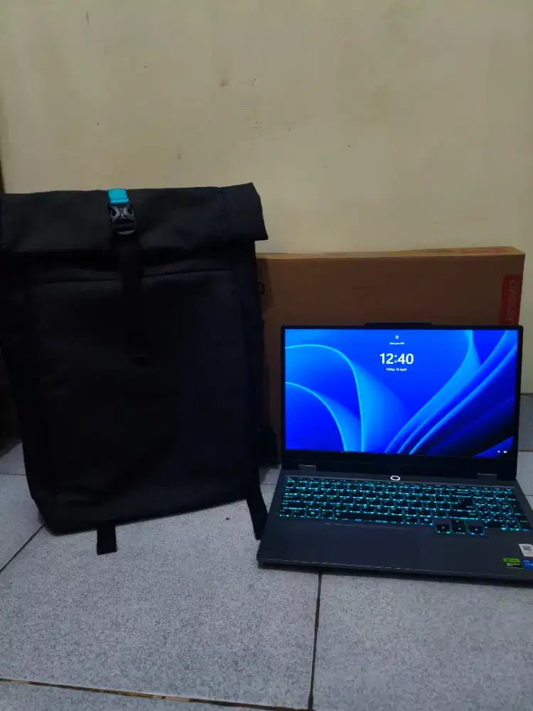 Lenovo LOQ 15 RTX 3050 i5 gen 13HX 6GB RAM 20 GB SSD 1 TB nvme Gen 4x4