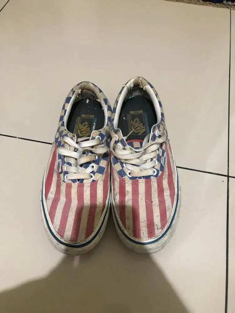 SEPATU VANS AMERICA