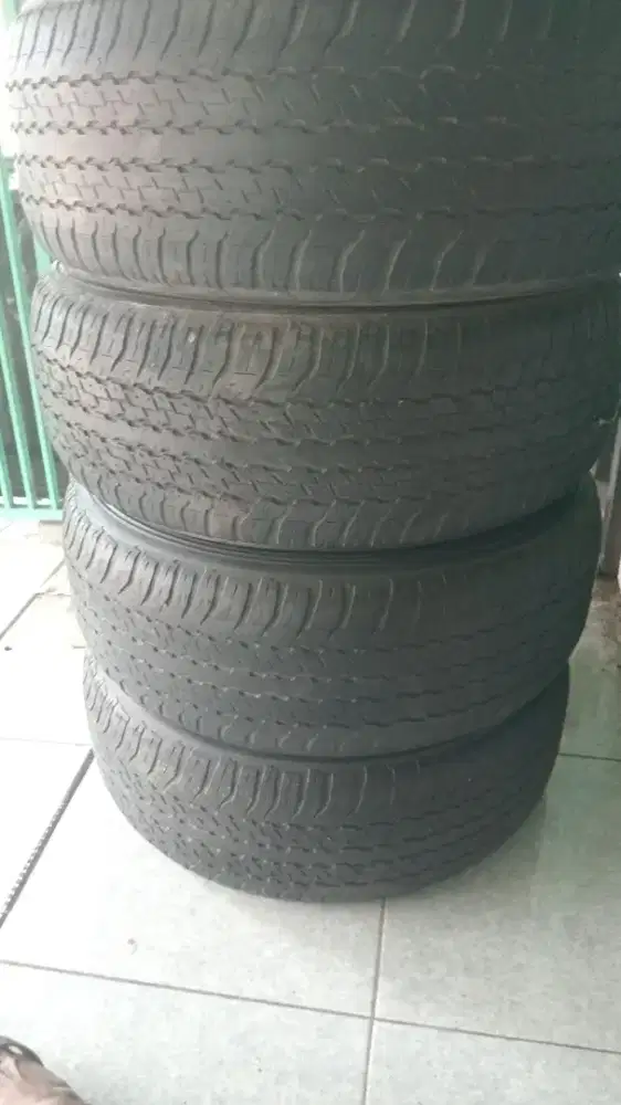 Ban pajero 4 pcs