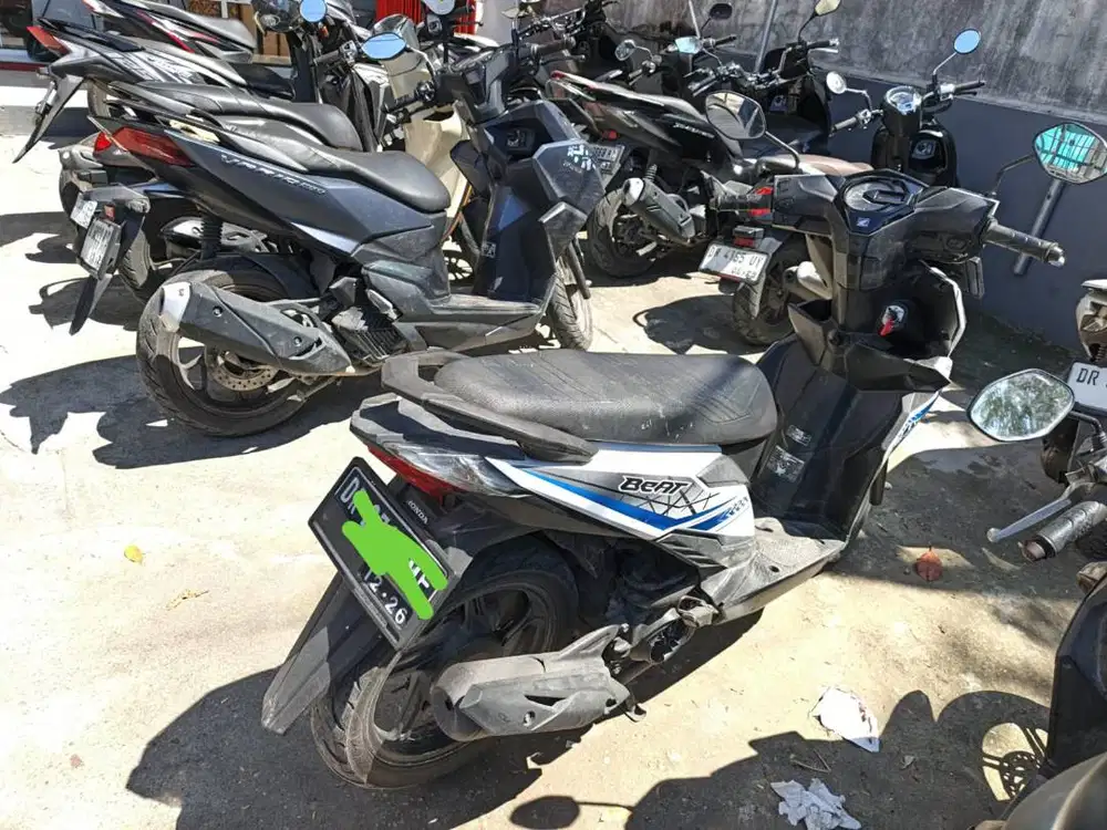 di jual motor honda beat tahun 2016