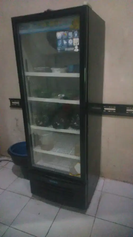 Sofcase lemari pendingin steko