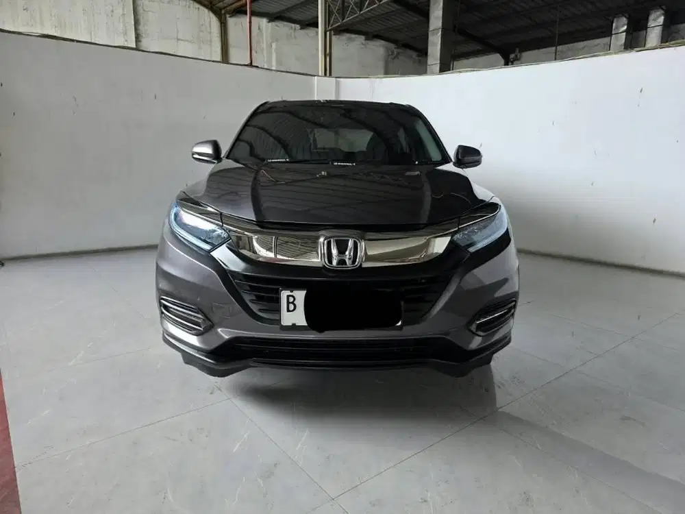 Km low 55rban Honda HRV SE AT ( Matic ) 2018 Abu2 Tua Mulus