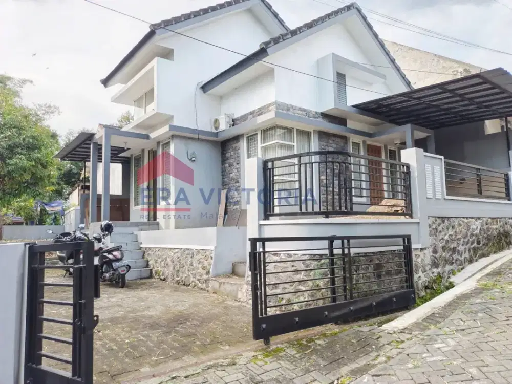 Rumah Strategis Hook Dekat Kampus Malang Cocok Investasi Kos & Usaha