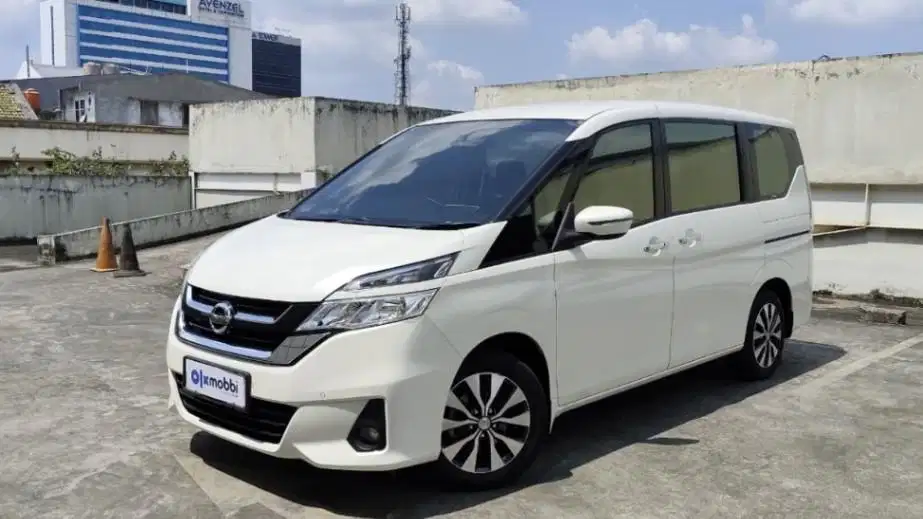DP RENDAH Nissan Serena 2.0 X Bensin-AT 2019 BIJ
