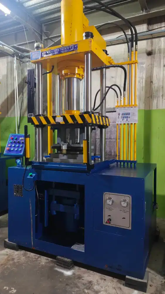 DIJUAL MESIN HIDROLIK (UNTUK PRODUKSI PIRING / TABLEWARE)