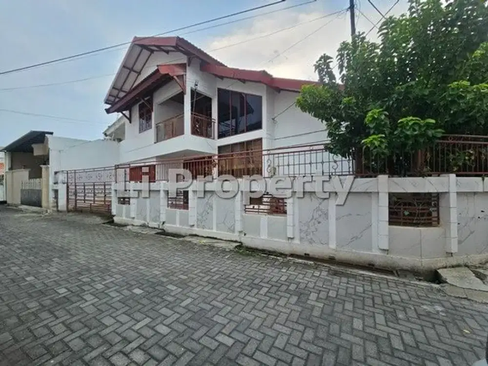 Semarang Tengah, dekat Simpang Lima dan mall, semi-furnished, Semarang