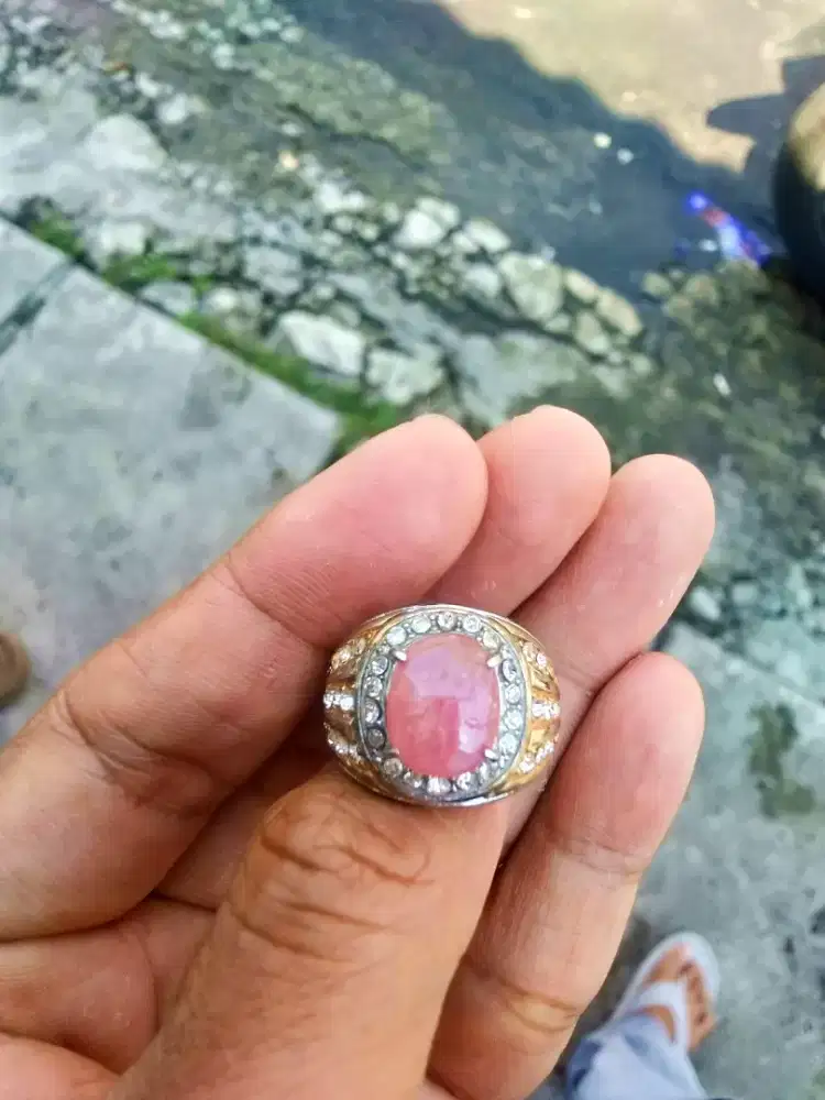 Batu Ruby Birma