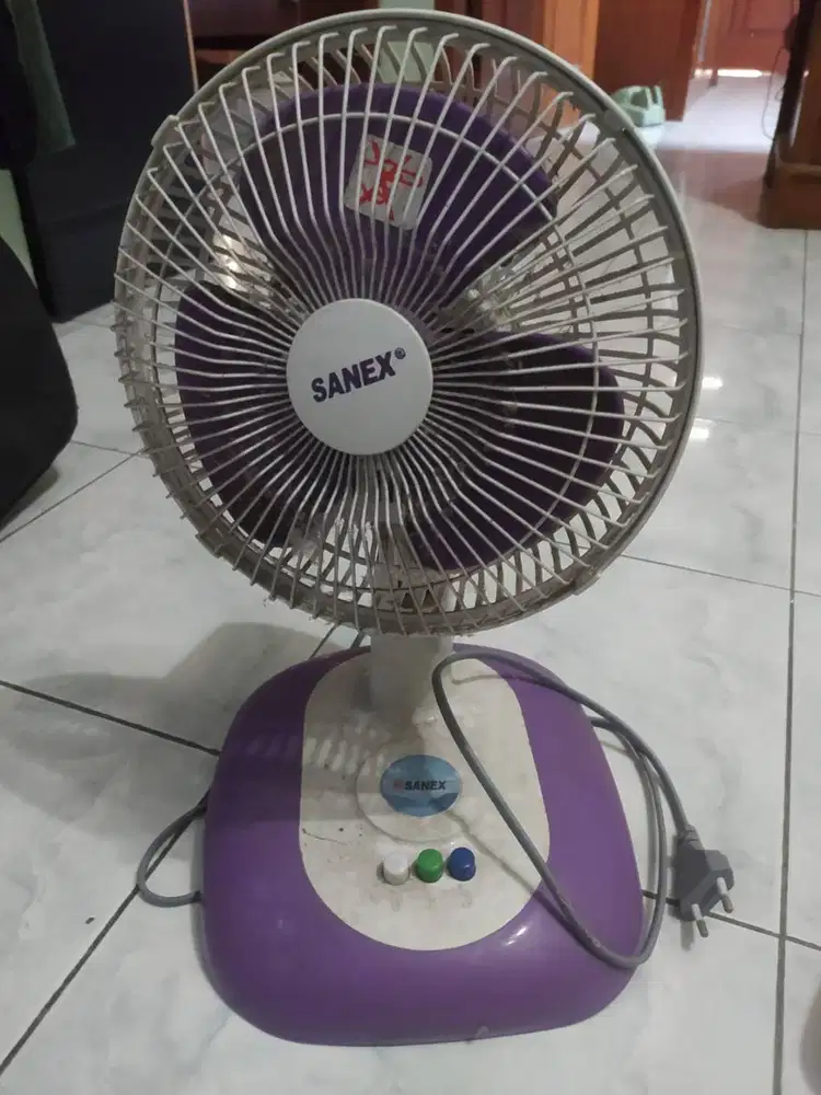 Kipas Angin Sanex 12  Meja