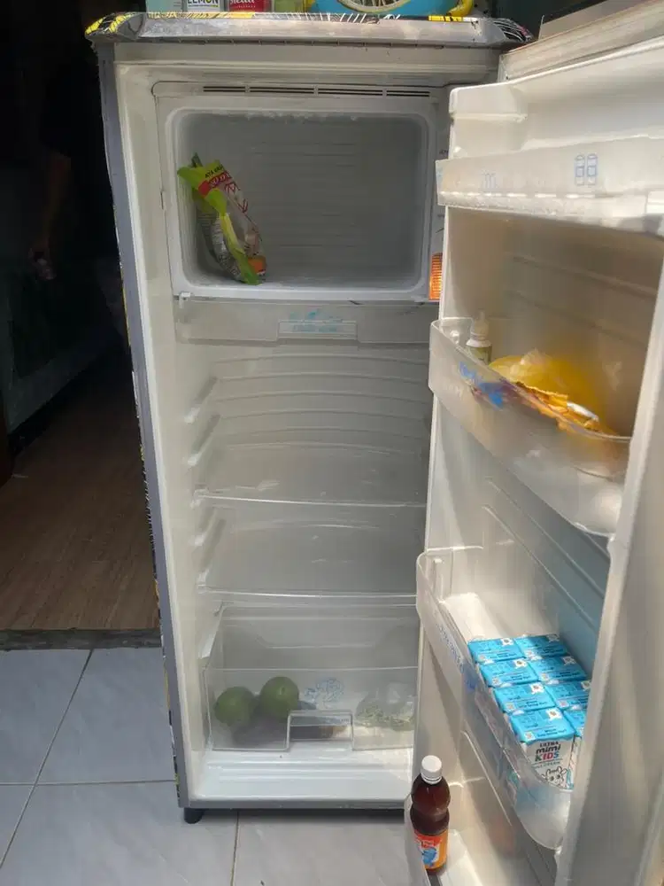 KULKAS BAGUS SANYO 1 PINTU
