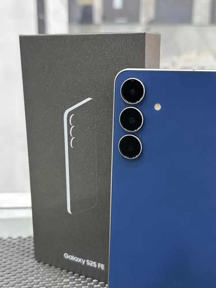 Samsung s25 FE 8/256
