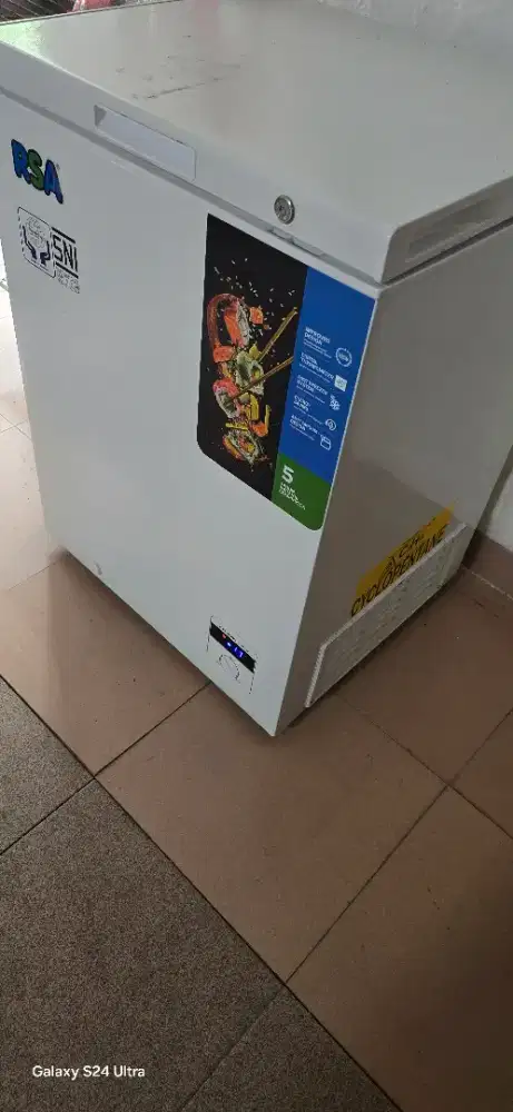 Freezer Box (box pendingin)