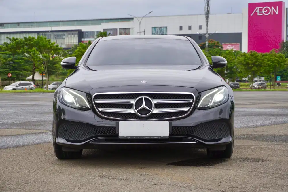 E250 Hitam 2018 Istimewa
