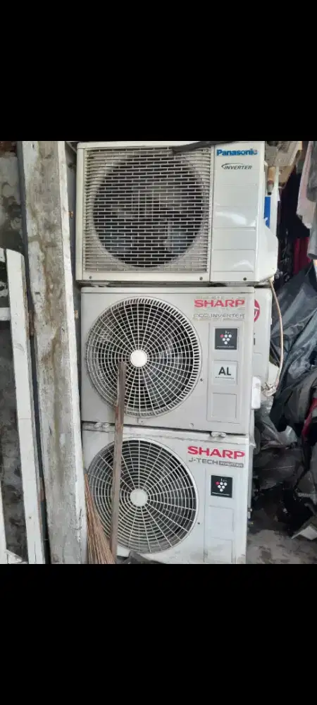 Jual beli AC bekas dan AC rusak Surabaya