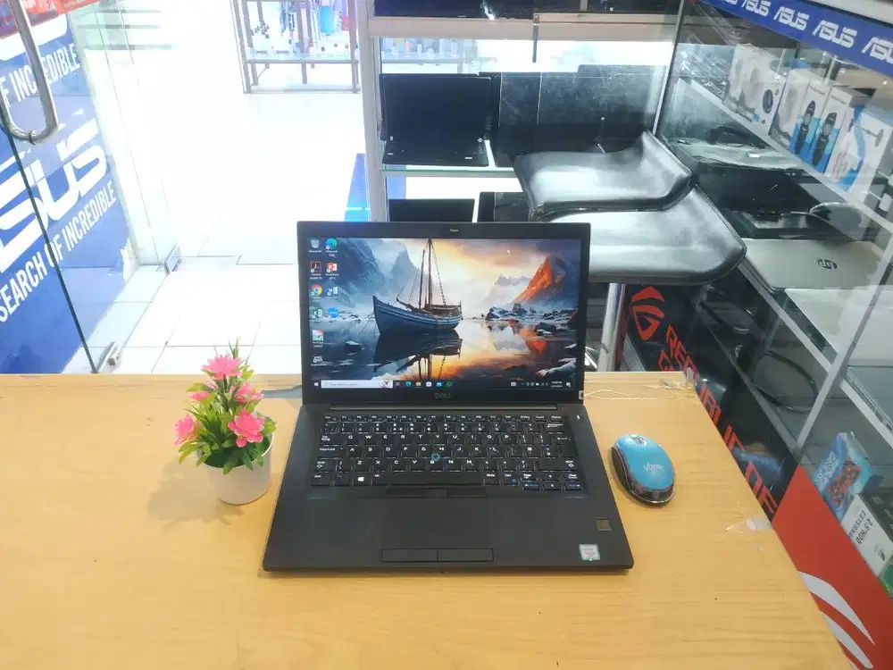 LAPTOP DIJUAL DELL LATITUDE 7490 CORE i5 GEN 8 RAM 8GB