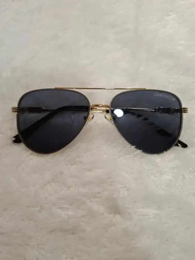 Luxury LOUIS VUITTON sunglasses sangat mewah dan keren maksimal