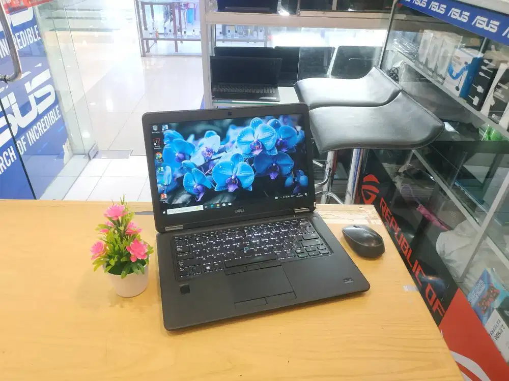 LAPTOP DIJUAL DELL LATITUDE E7450 CORE i7 RAM 8GB