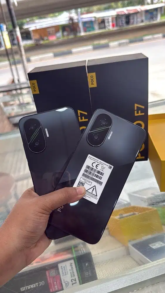 POCO F7 RAM 12+12/512 FULLSET SUPER LIKE NEW GARANSI LANJUT SUPER GAME