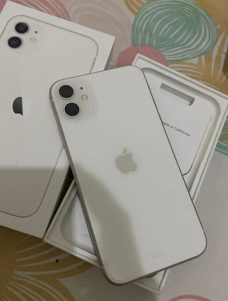 iPhone 11 64GB ex iBox