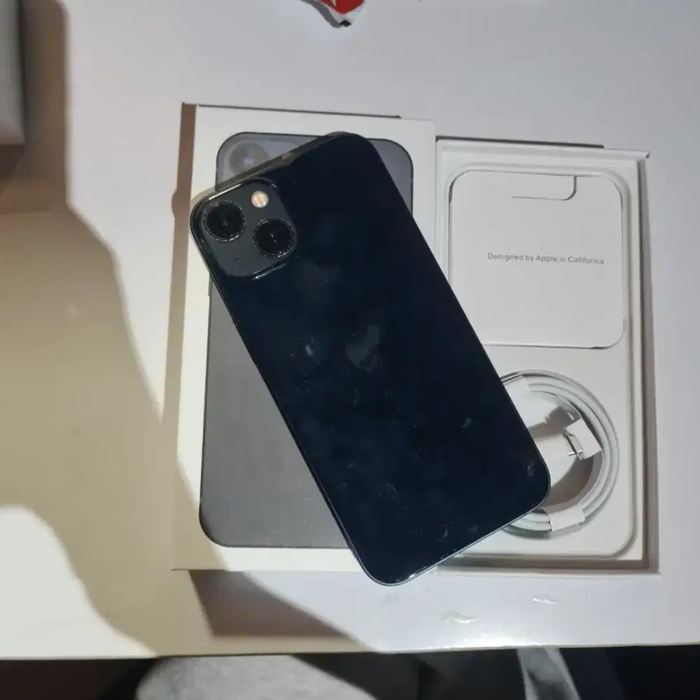 iPhone 13 256GB All Operator BH 81% – Normal, Siap Pakai!